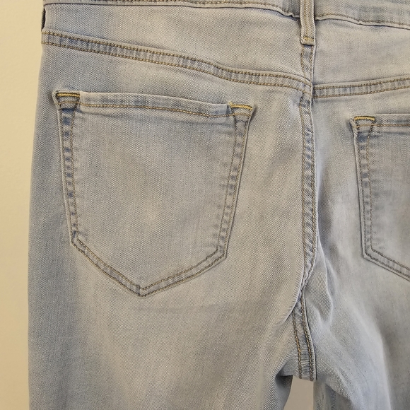 🌷Rockstar Super-Skinny jeans: Pale blue light wash - Picture 6 of 10